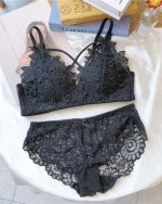 Black China Rose Set