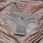 Pearlescent Seamless Ice Silk Panty - Image 2
