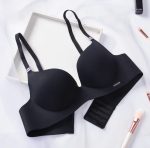 Seamless T-Shirt Bra - Image 6