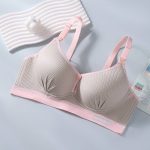 Front Opening Breastfeeding Bra - Image 4