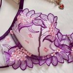China Ultra Thin Lace Sexy Underwear Anti Sagging Set - Image 16